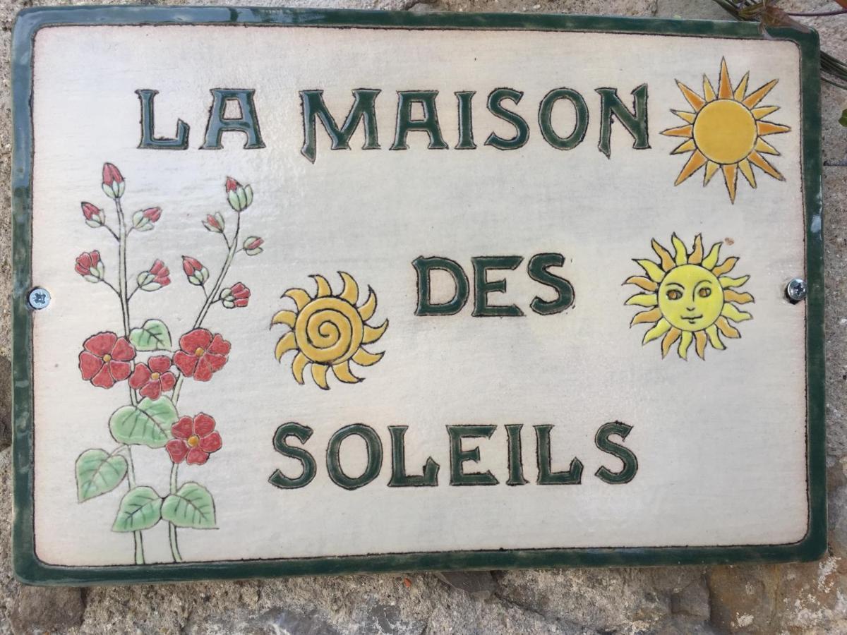 La Maison Des Soleils Soleilhas Exterior foto